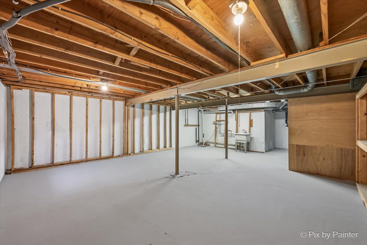 166 Tracy Way Bolingbrook, IL 60440 - Photo 25 of 28 Gallery Image 25