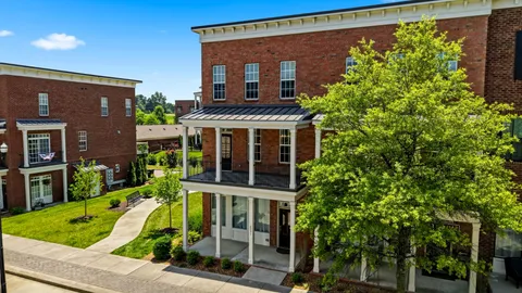 $699,999 | 2031 Tollgate Boulevard, Thompson's Station, TN 37179