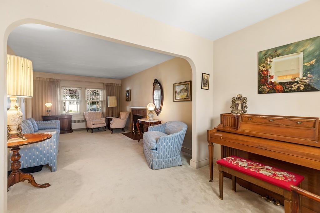 21 Canterbury Road Marblehead, MA 01945 - Photo 18 of 29 Gallery Image 18