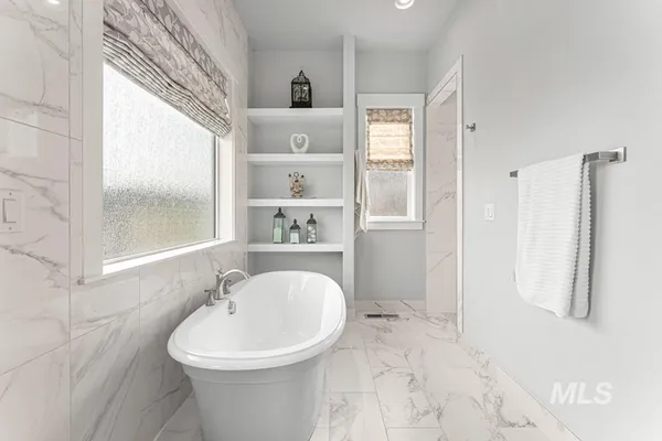 $1,180,000 | 22618 Aura Vista Way, Caldwell, ID 83607