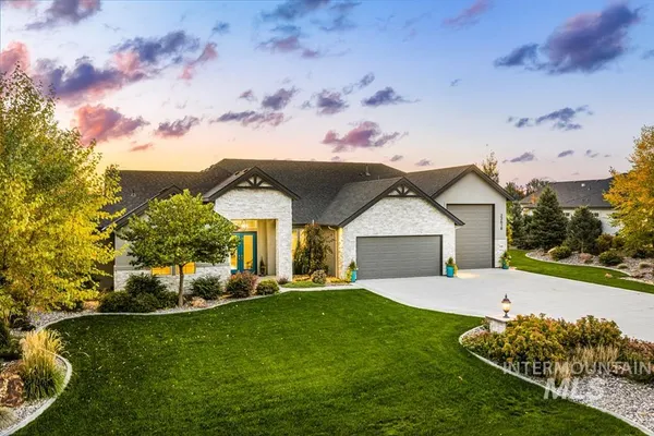 $1,180,000 | 22618 Aura Vista Way, Caldwell, ID 83607
