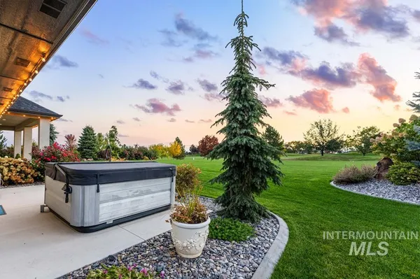 $1,180,000 | 22618 Aura Vista Way, Caldwell, ID 83607