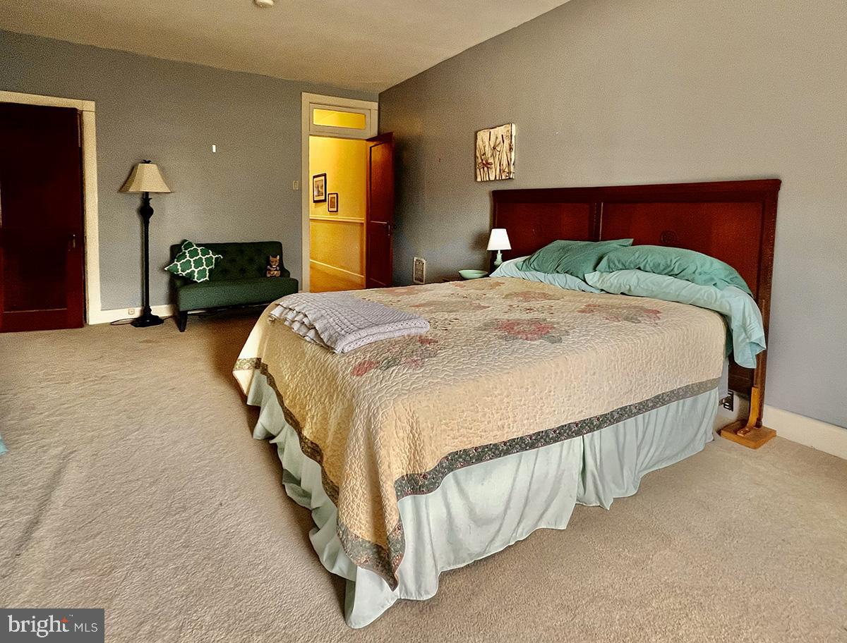 349 Chestnut Street West Reading, PA 19611 - Photo 15 of 23 a bedroom with a bed and window
