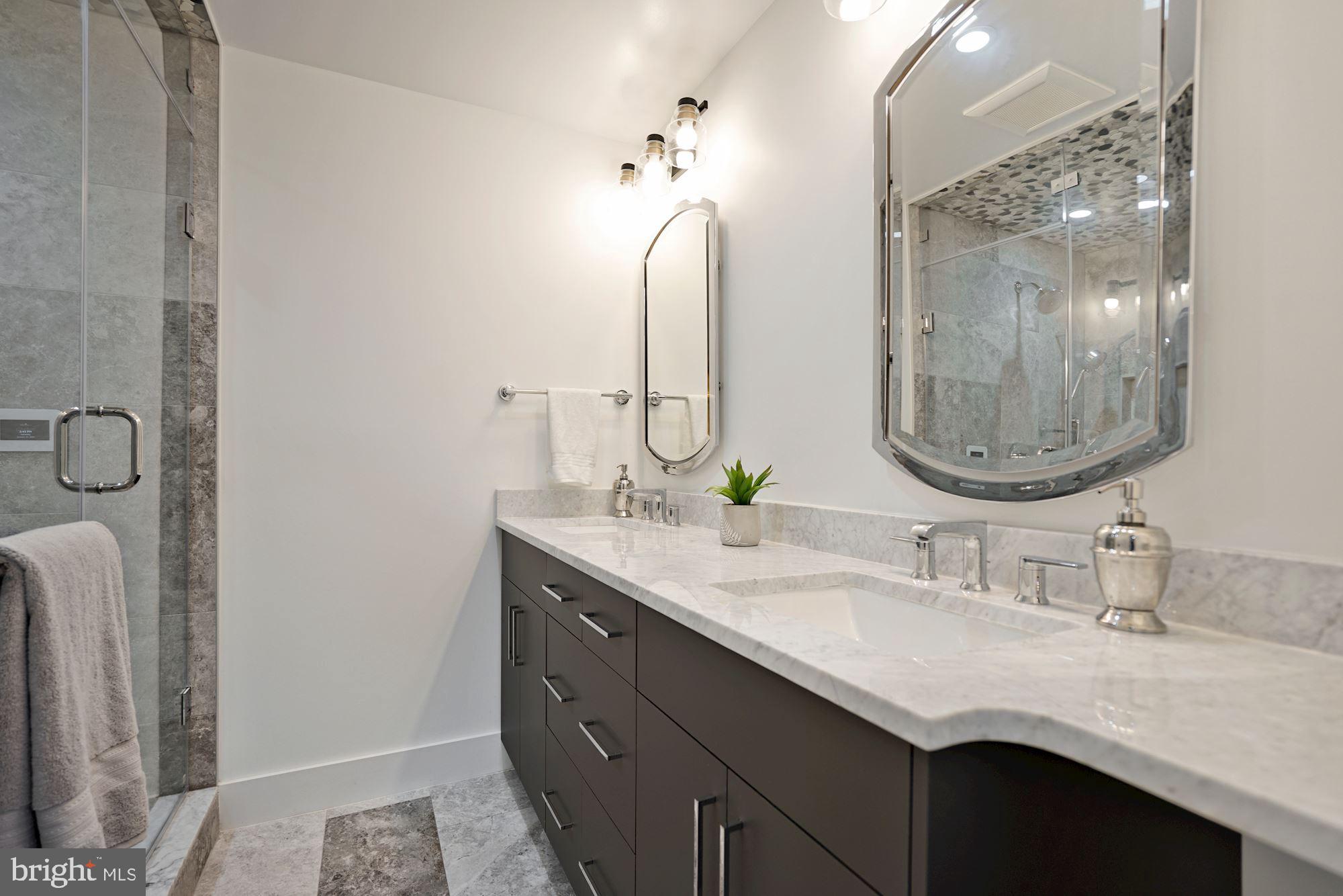 7423 Saville Court Alexandria, VA 22307 - Photo 38 of 45