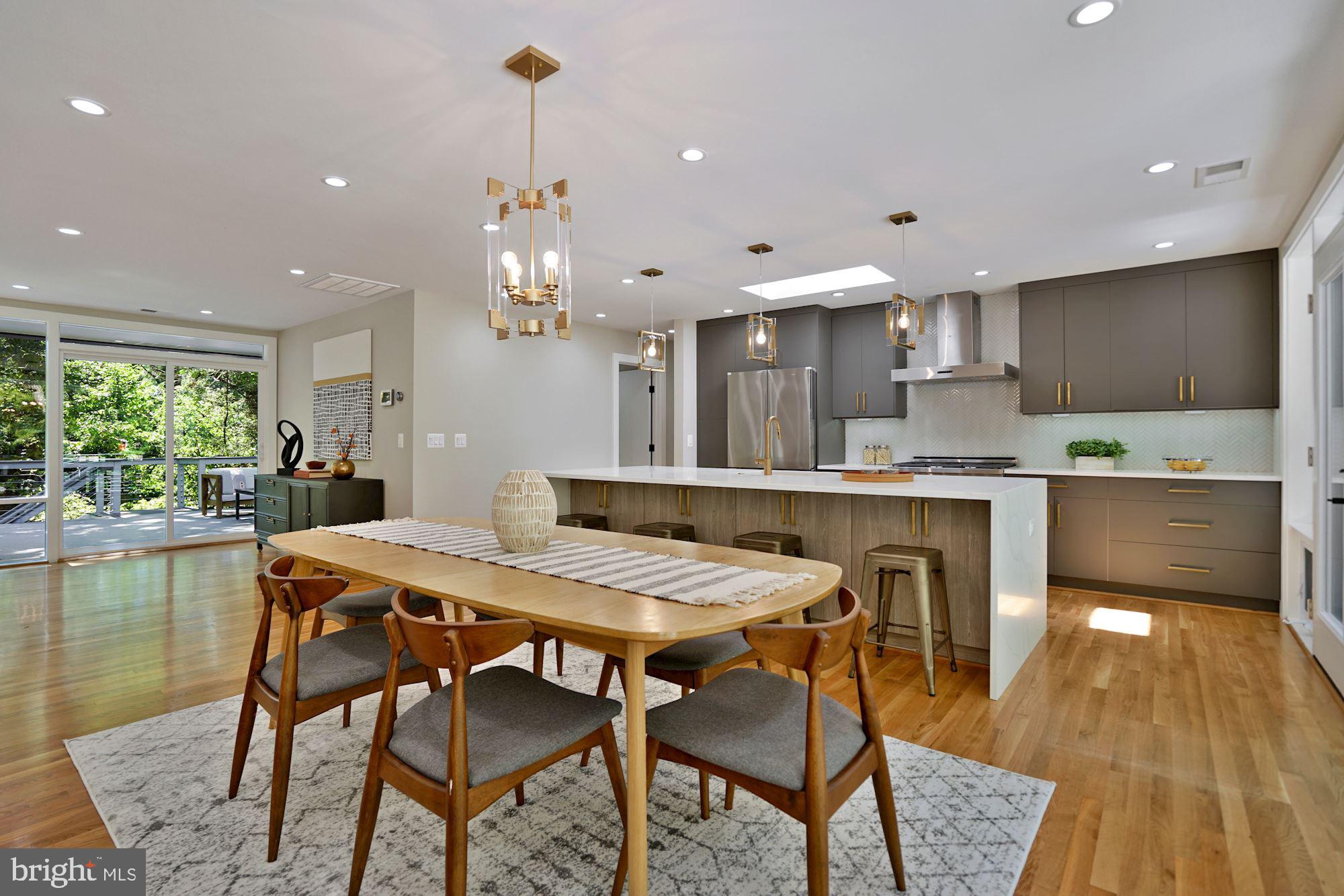 7423 Saville Court Alexandria, VA 22307 - Photo 10 of 45