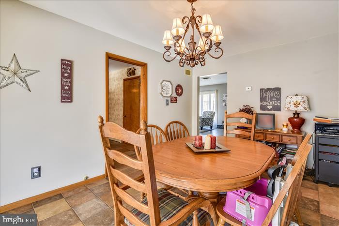 8426 Kenton Road Pasadena, MD 21122 - Photo 5 of 59 Gallery Image 5