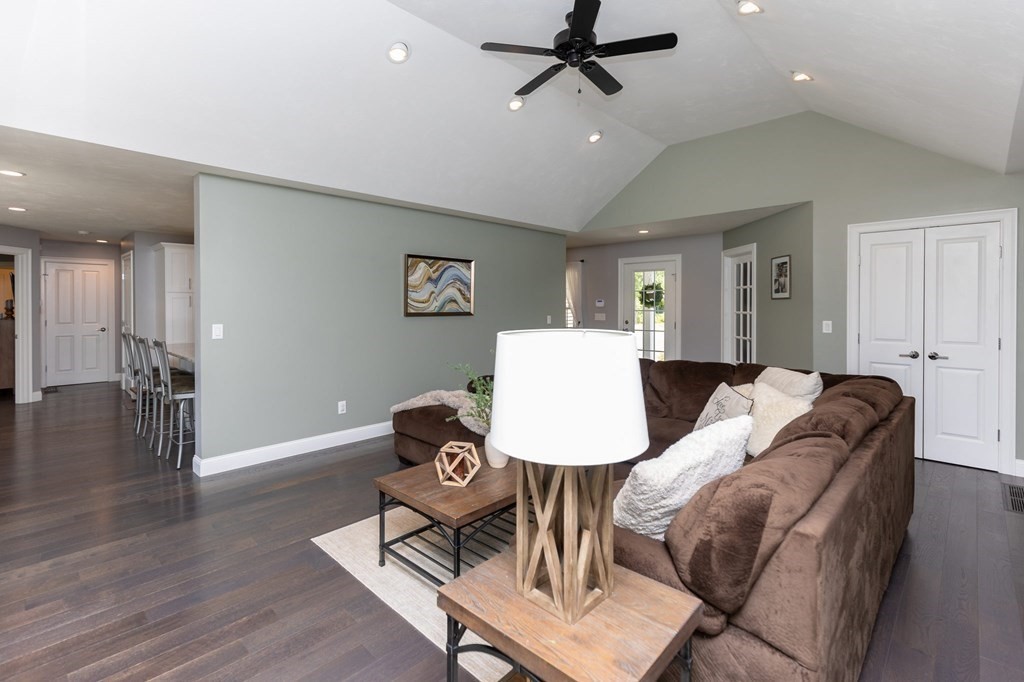7 Pond Edge Trail Wareham, MA 02571 - Photo 13 of 30 a living room with furniture