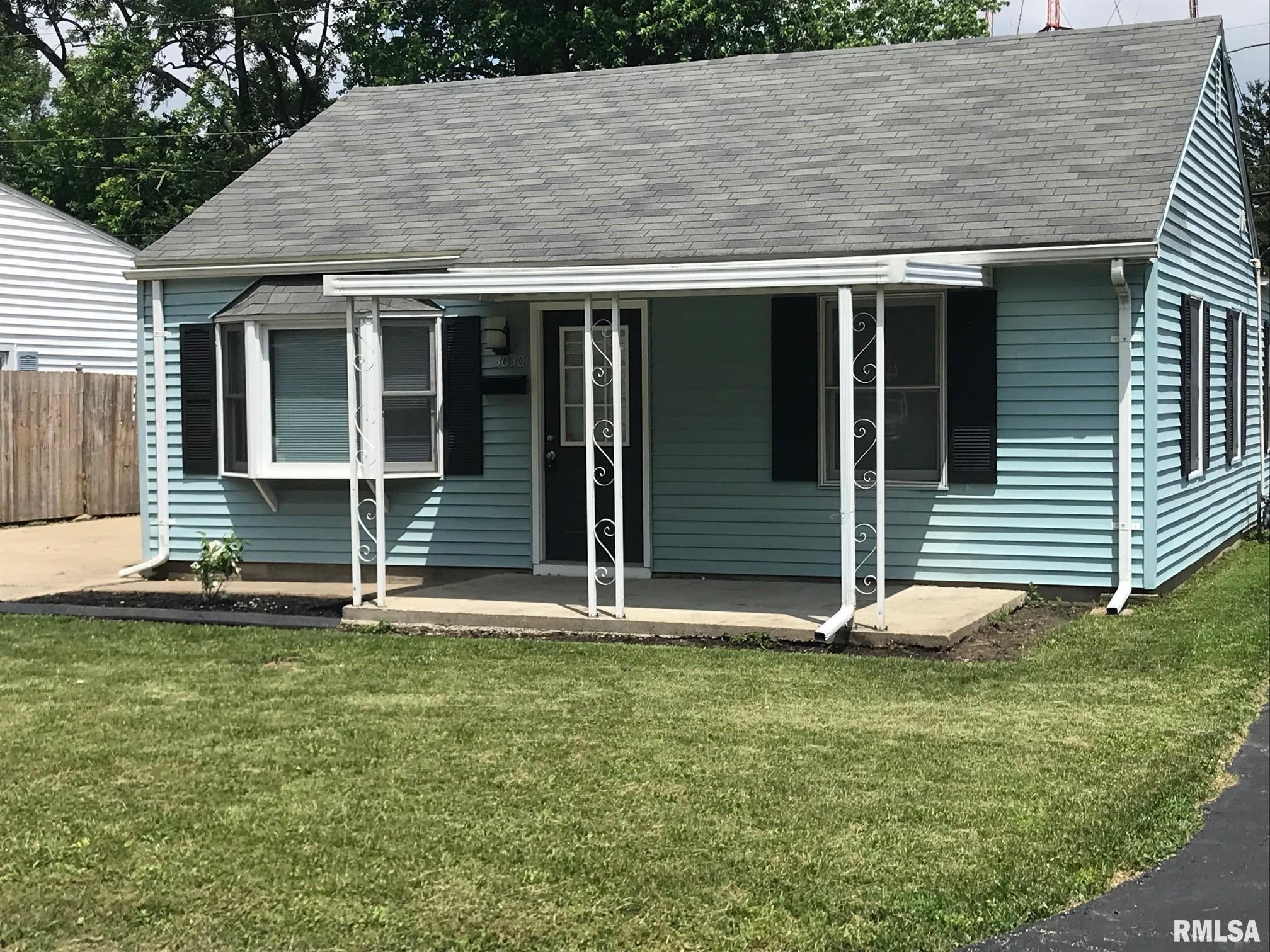 3030 South 3rd Street Springfield, IL 62703 - Photo 3 of 26