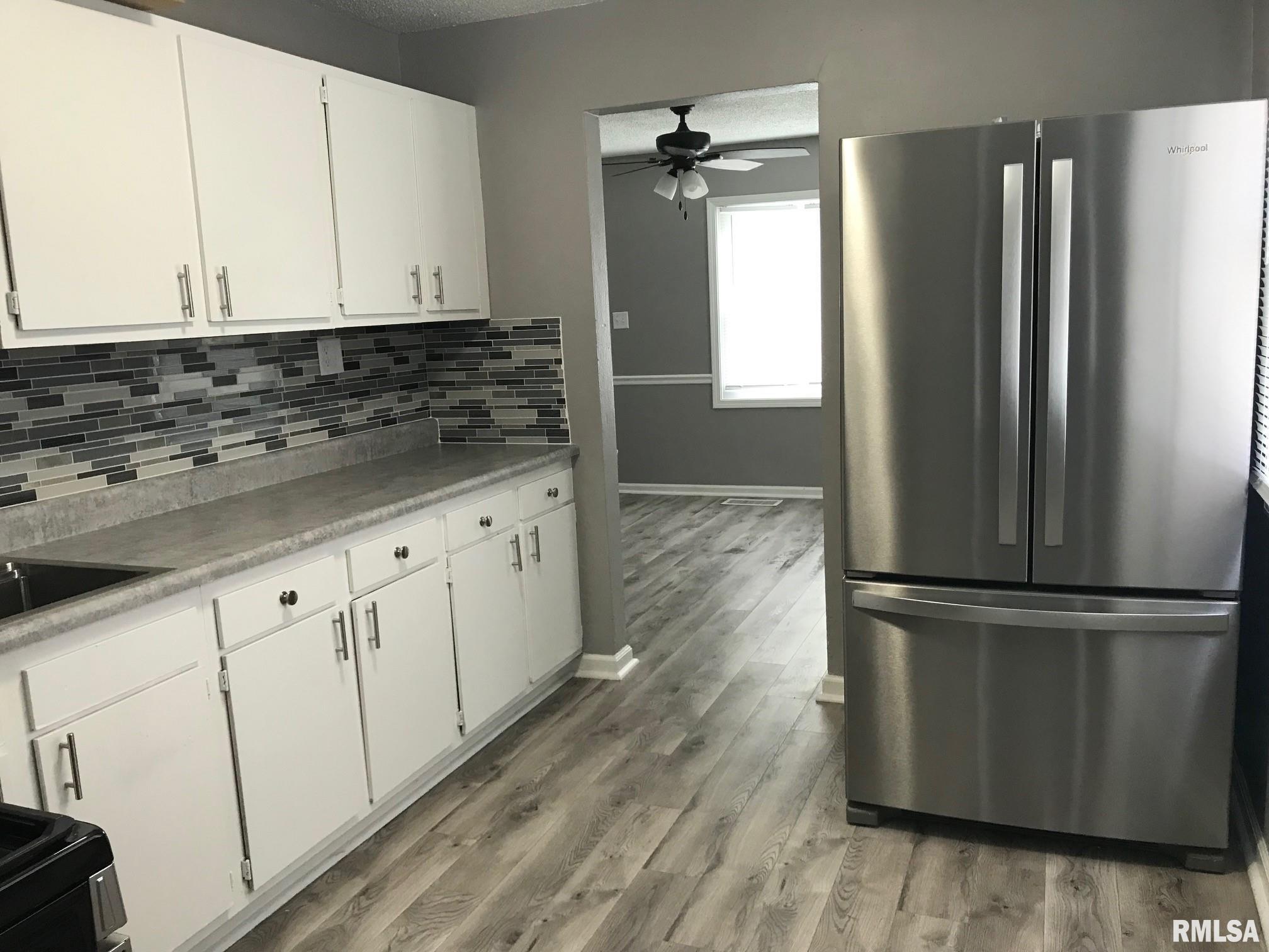 3030 South 3rd Street Springfield, IL 62703 - Photo 7 of 26