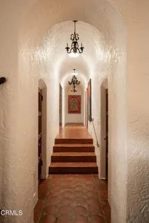 $3,580,000 | 201 La Vereda Road, Pasadena, CA 91105