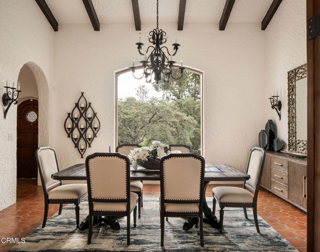 201 La Vereda Road Pasadena, CA 91105 - Photo 22 of 55 GAV05443
