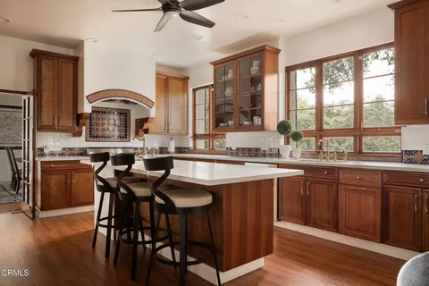 $3,580,000 | 201 La Vereda Road, Pasadena, CA 91105