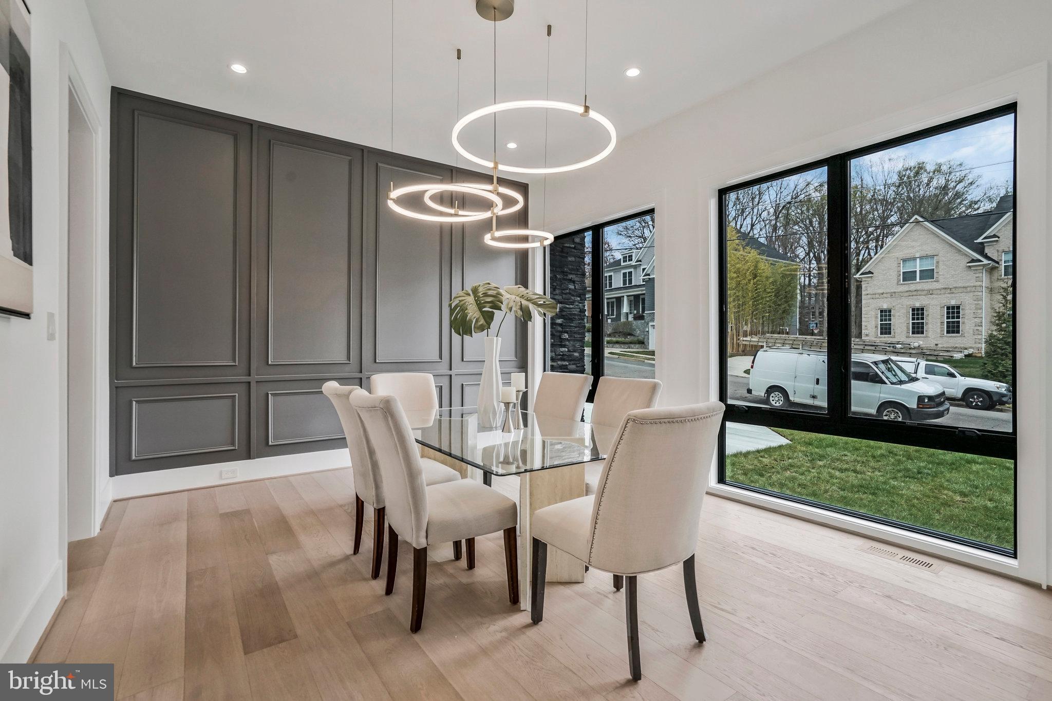 1426 Cola Drive McLean, VA 22101 - Photo 15 of 73 Formal dining room