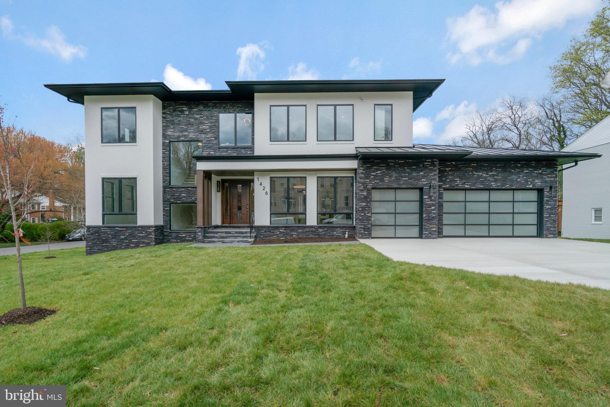 1426 Cola Drive McLean, VA 22101 - Photo 2 of 73 Full front view of the house