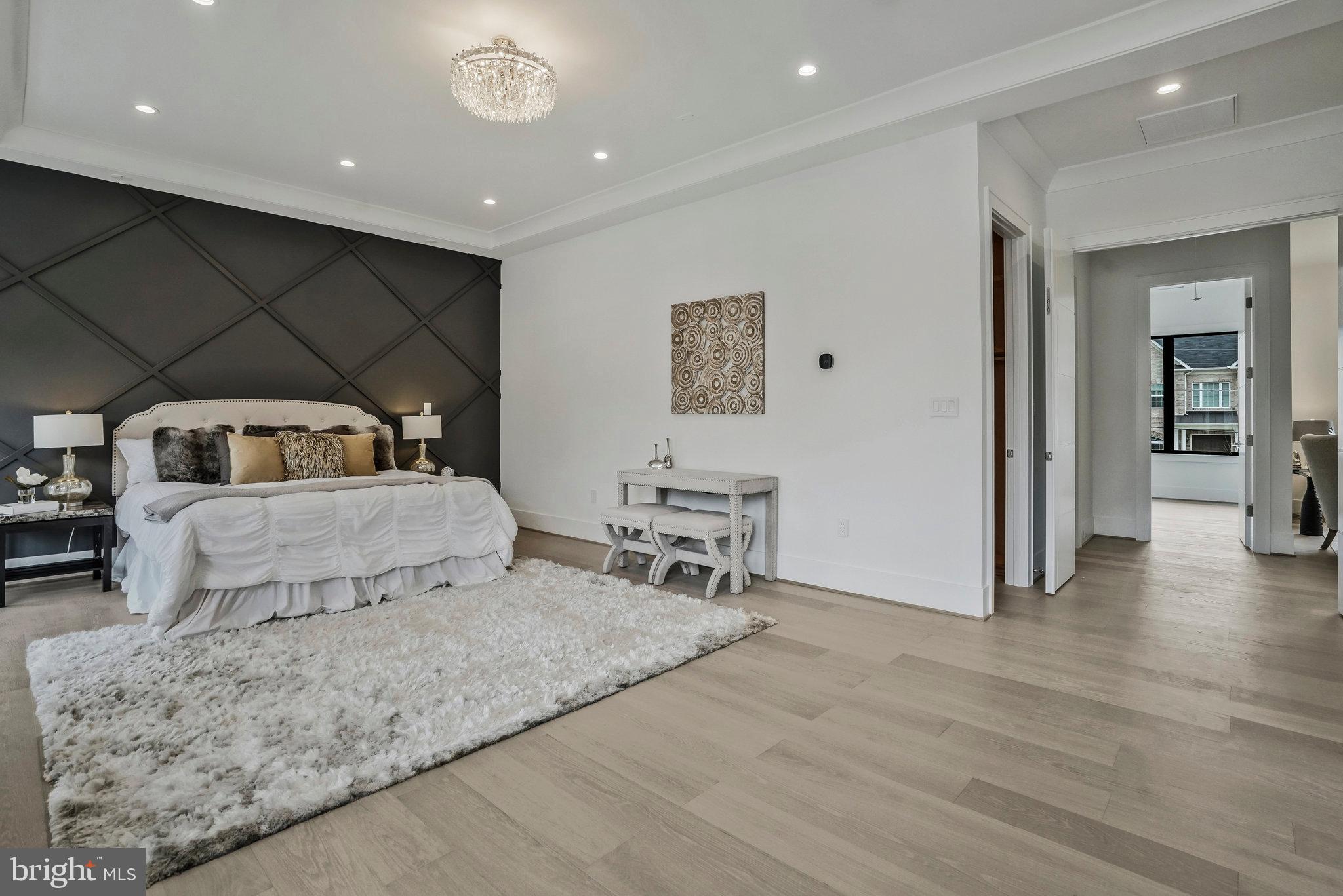 1426 Cola Drive McLean, VA 22101 - Photo 40 of 73 Owner's suite