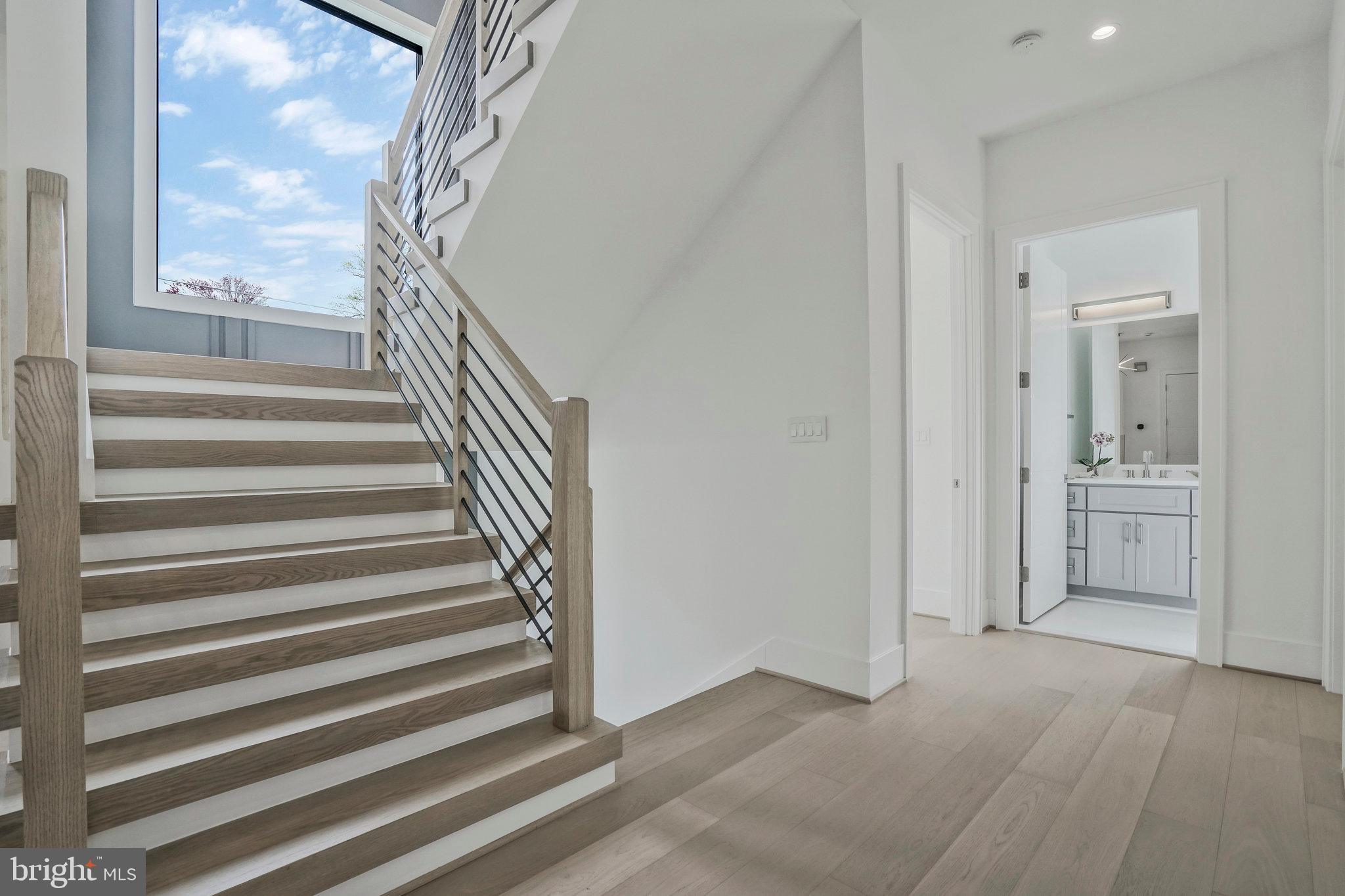 1426 Cola Drive McLean, VA 22101 - Photo 53 of 73 with metal balusters