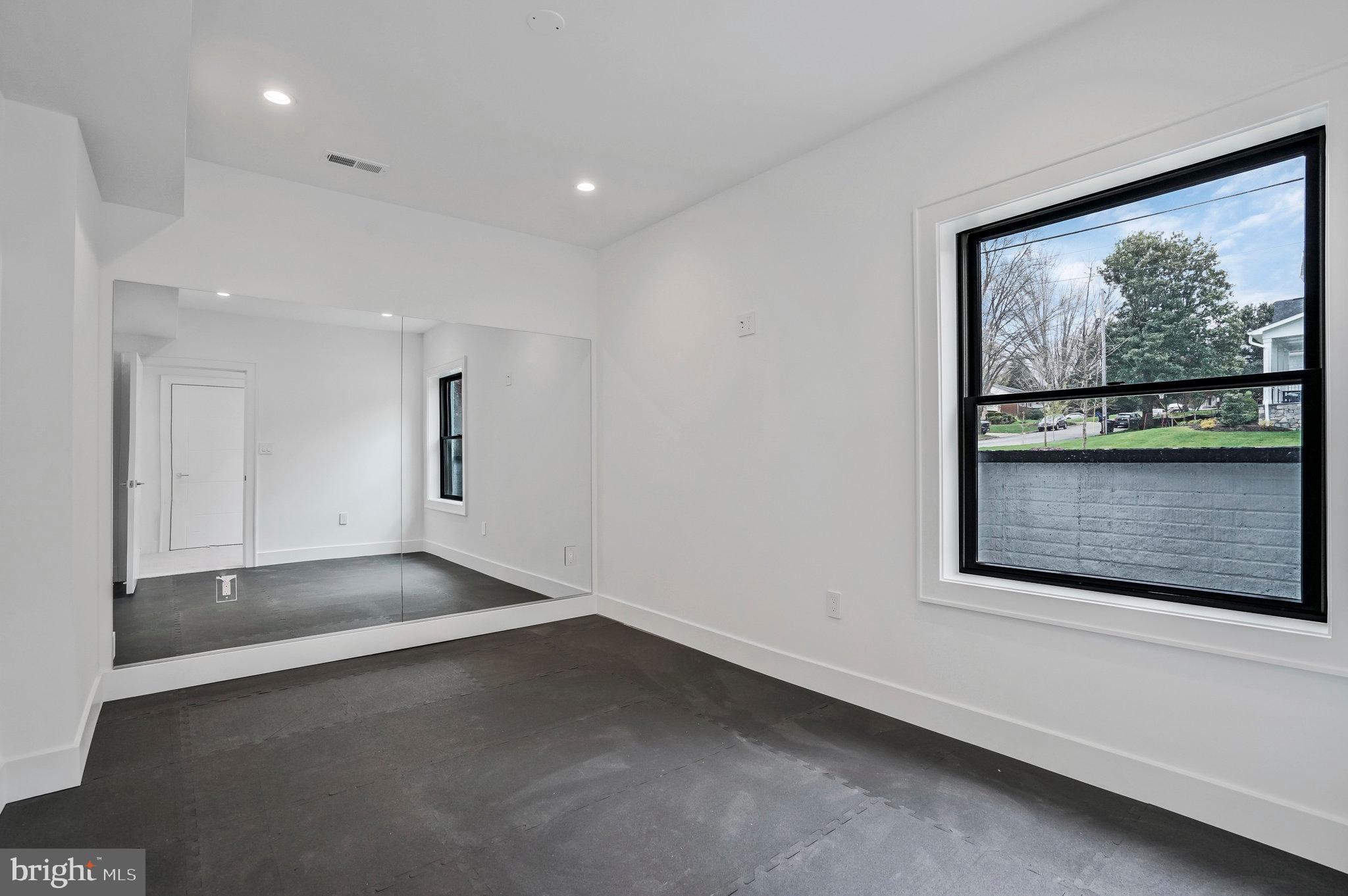 1426 Cola Drive McLean, VA 22101 - Photo 61 of 73 gym/exercise room. Mirrored wall