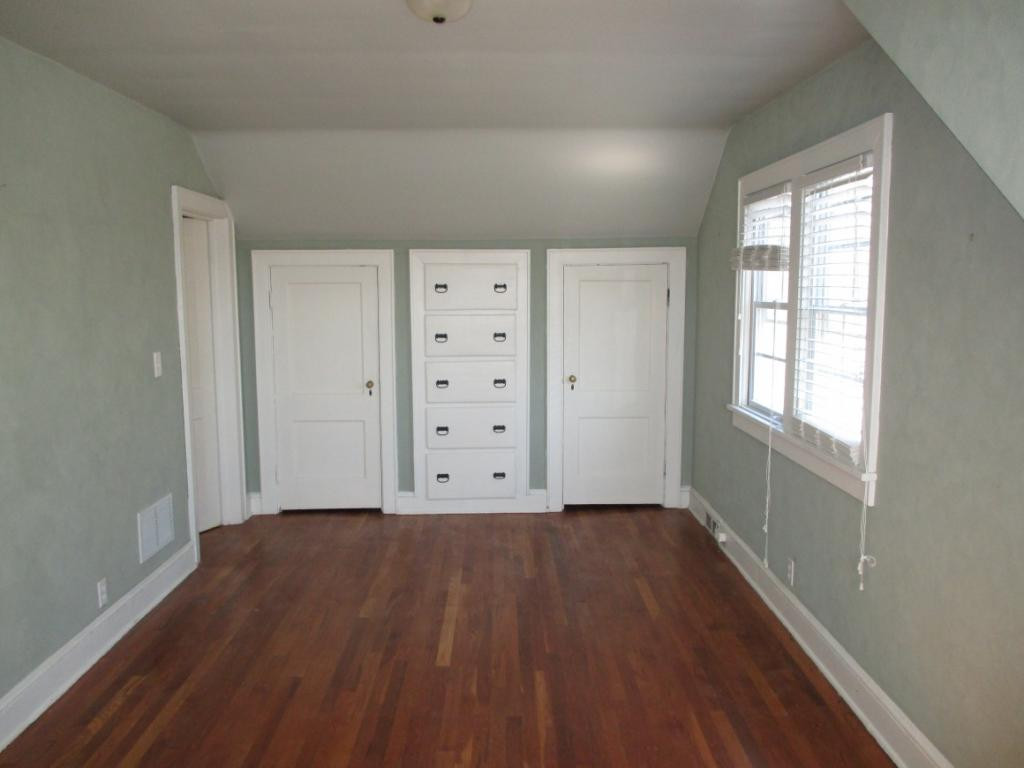 2940 Cliffside Road Kingsport, TN 37664 - Photo 23 of 36 Bedroom 3