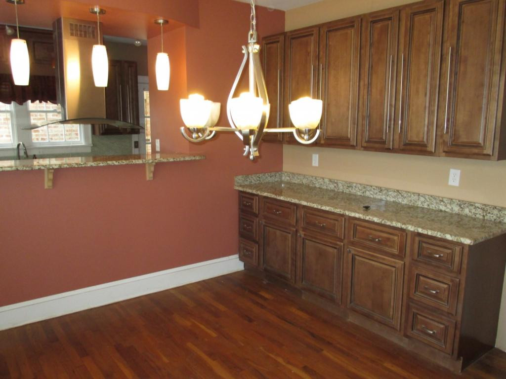 2940 Cliffside Road Kingsport, TN 37664 - Photo 8 of 36 Dining Room