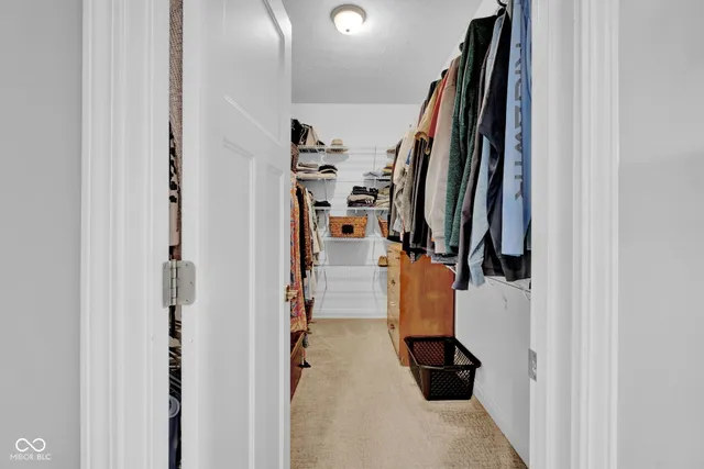 $695,000 | 3831 Sycamore Bend Court, Columbus, IN 47203