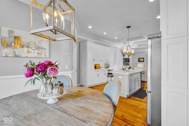 $695,000 | 3831 Sycamore Bend Court, Columbus, IN 47203