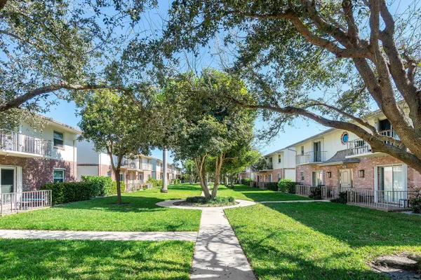 $1,450 | 2023 South Seacrest Boulevard, Unit C, Boynton Beach, FL 33435