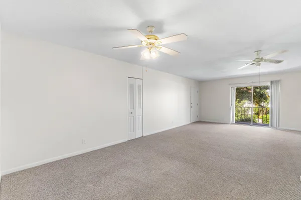 $1,450 | 2023 South Seacrest Boulevard, Unit C, Boynton Beach, FL 33435