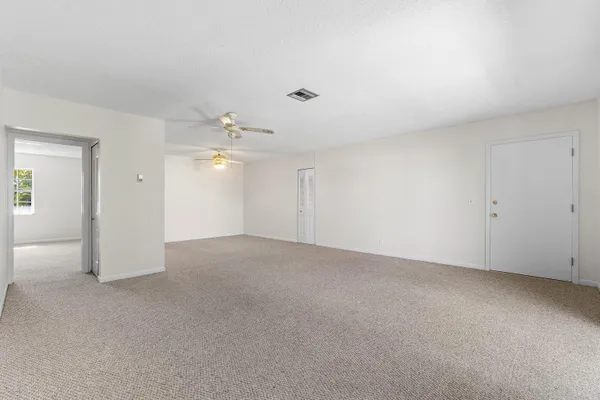 $1,450 | 2023 South Seacrest Boulevard, Unit C, Boynton Beach, FL 33435
