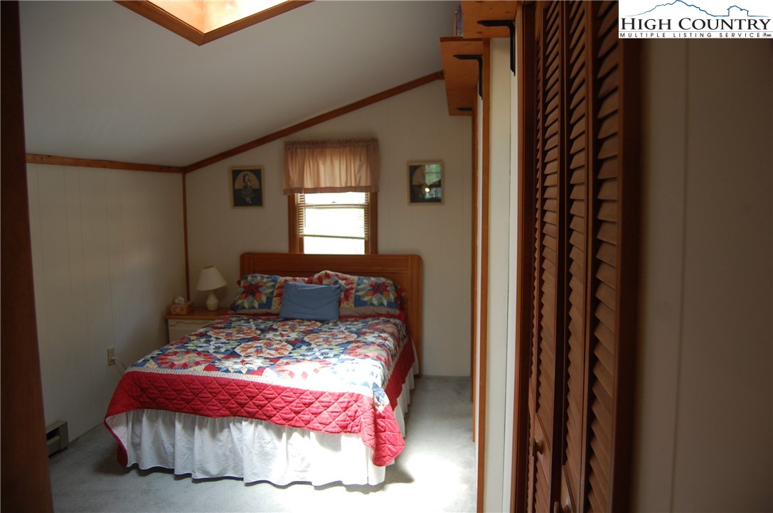 343 Windridge Road Newland, NC 28657 - Photo 13 of 20 Gallery Image 13
