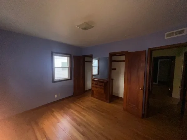 $205,000 | 511 South Russell Street, Champaign, IL 61821