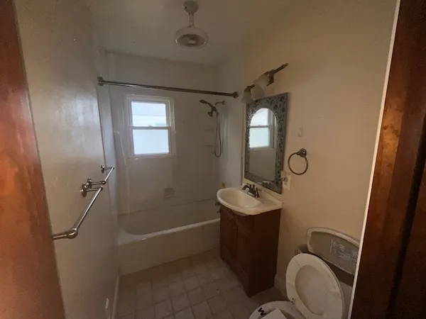 $205,000 | 511 South Russell Street, Champaign, IL 61821