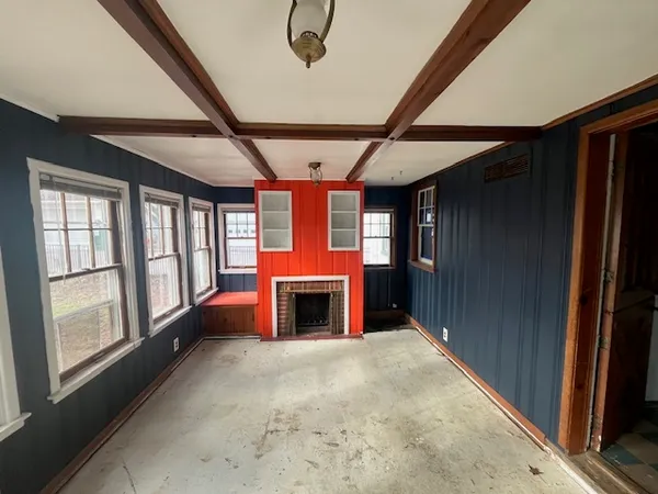 $205,000 | 511 South Russell Street, Champaign, IL 61821
