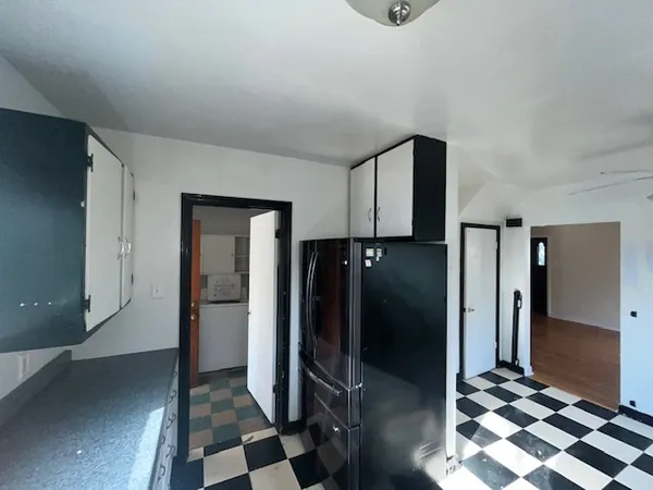 $205,000 | 511 South Russell Street, Champaign, IL 61821