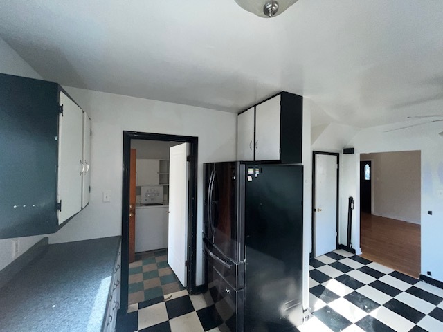 511 South Russell Street Champaign, IL 61821 - Photo 5 of 29