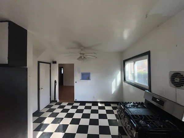 $205,000 | 511 South Russell Street, Champaign, IL 61821