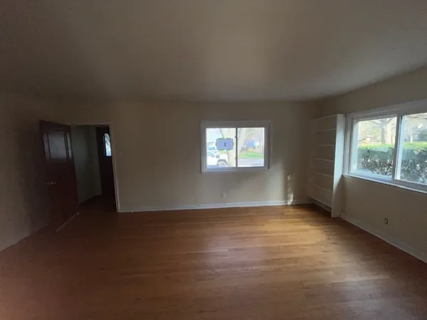 $205,000 | 511 South Russell Street, Champaign, IL 61821
