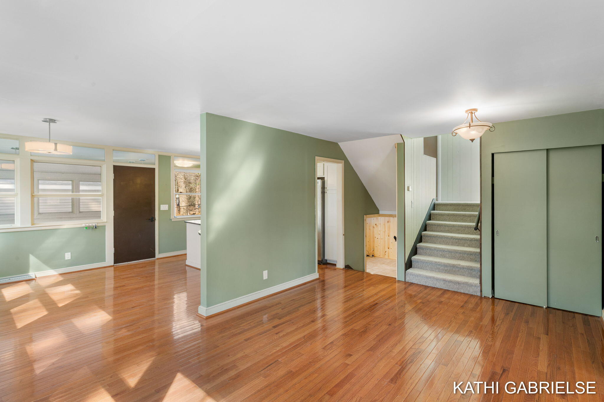 18091 Lovell Road Spring Lake, MI 49456 - Photo 6 of 43 26-web-or-mls-18091-lovell-rd