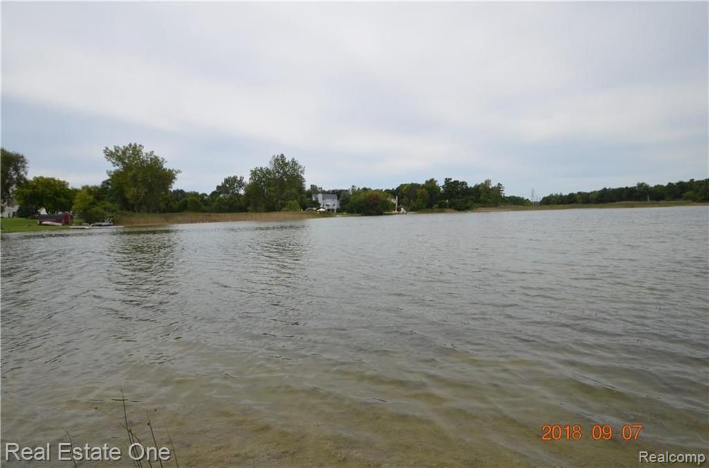 430 West Drahner Road Oxford, MI 48371 - Photo 37 of 43 Gallery Image 37
