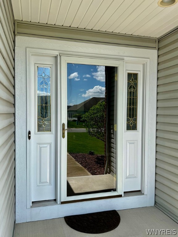 28 Willow Wind Trail Ogden, NY 14624 - Photo 4 of 38 Welcome Home!