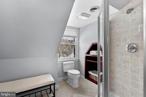 $2,100,000 | 714 Seneca Road, Great Falls, VA 22066