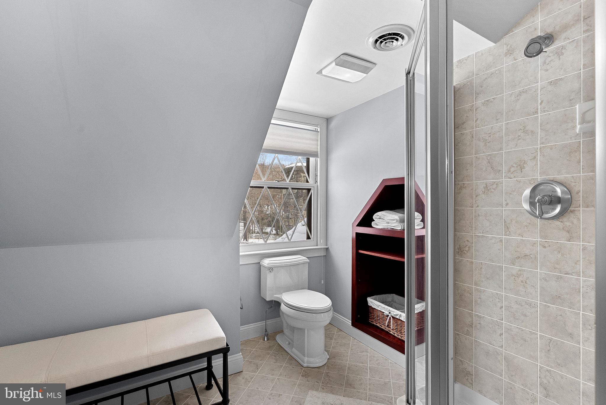 714 Seneca Road Great Falls, VA 22066 - Photo 42 of 58 Attached Bathroom 3- Bedroom #4