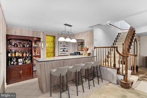 $2,100,000 | 714 Seneca Road, Great Falls, VA 22066