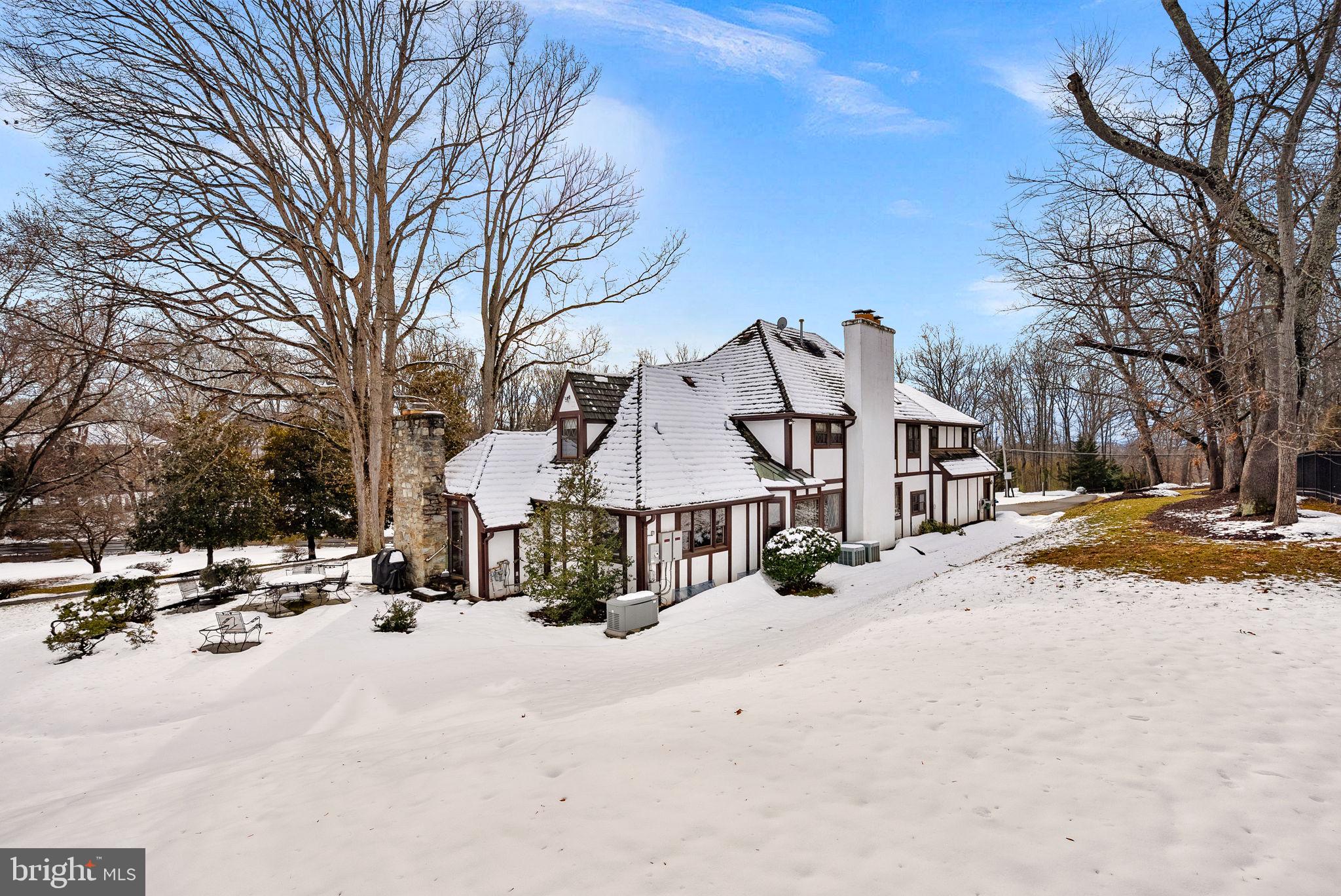 714 Seneca Road Great Falls, VA 22066 - Photo 52 of 58