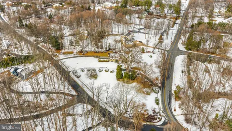 $2,100,000 | 714 Seneca Road, Great Falls, VA 22066