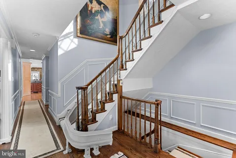 $2,100,000 | 714 Seneca Road, Great Falls, VA 22066