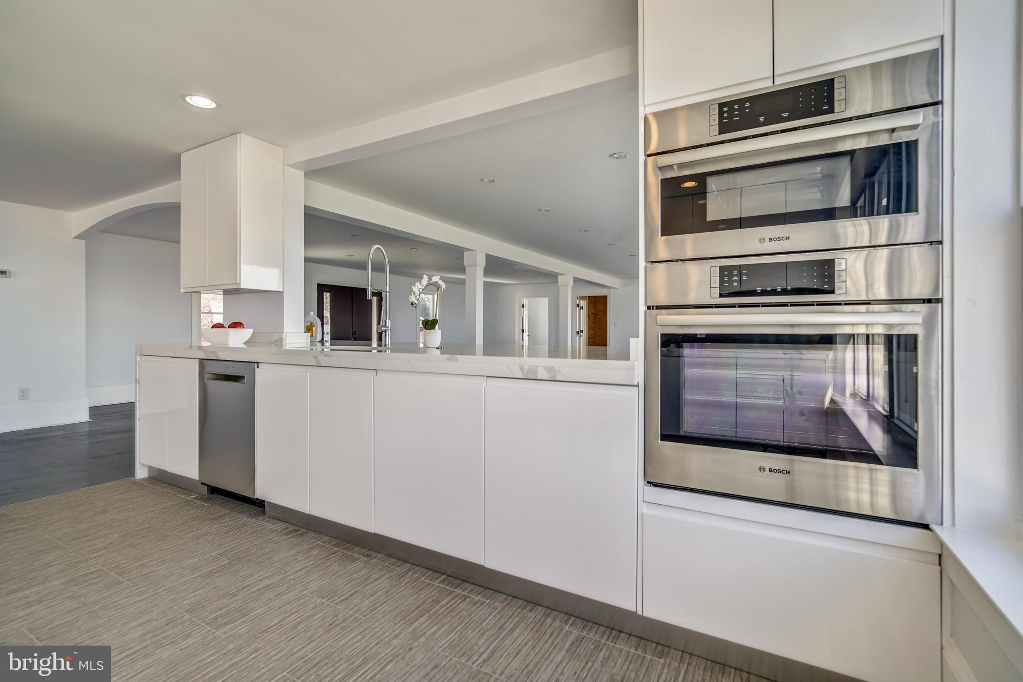 48777 Carvels Way Ridge, MD 20680 - Photo 10 of 35 Gourmet Kitchen