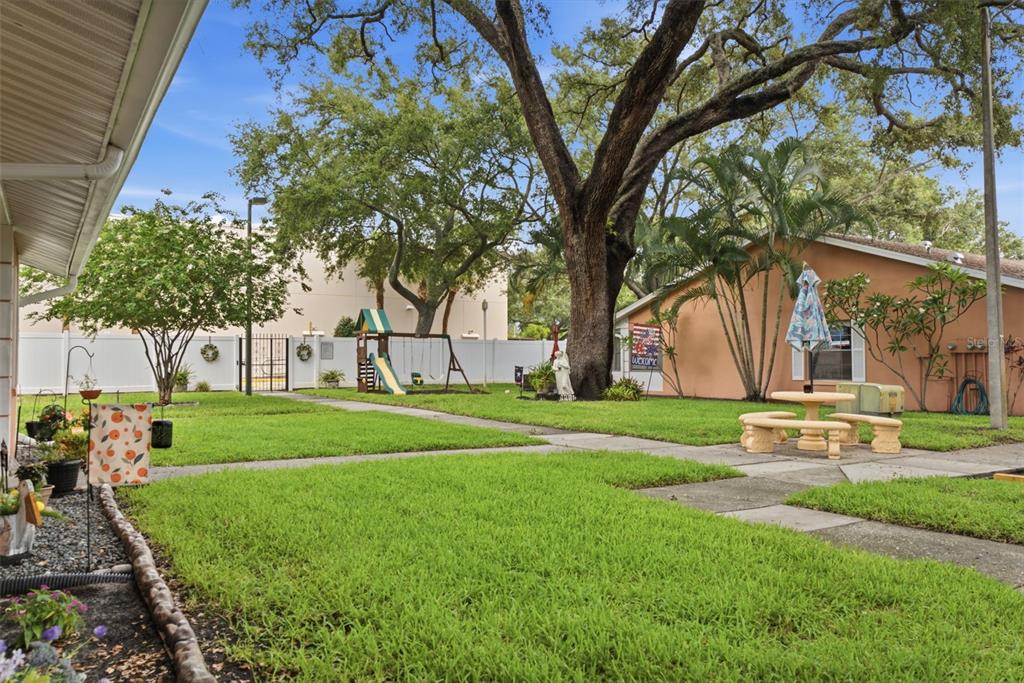 2250 Druid Road, Unit 603 Clearwater, FL 33764 - Photo 29 of 42