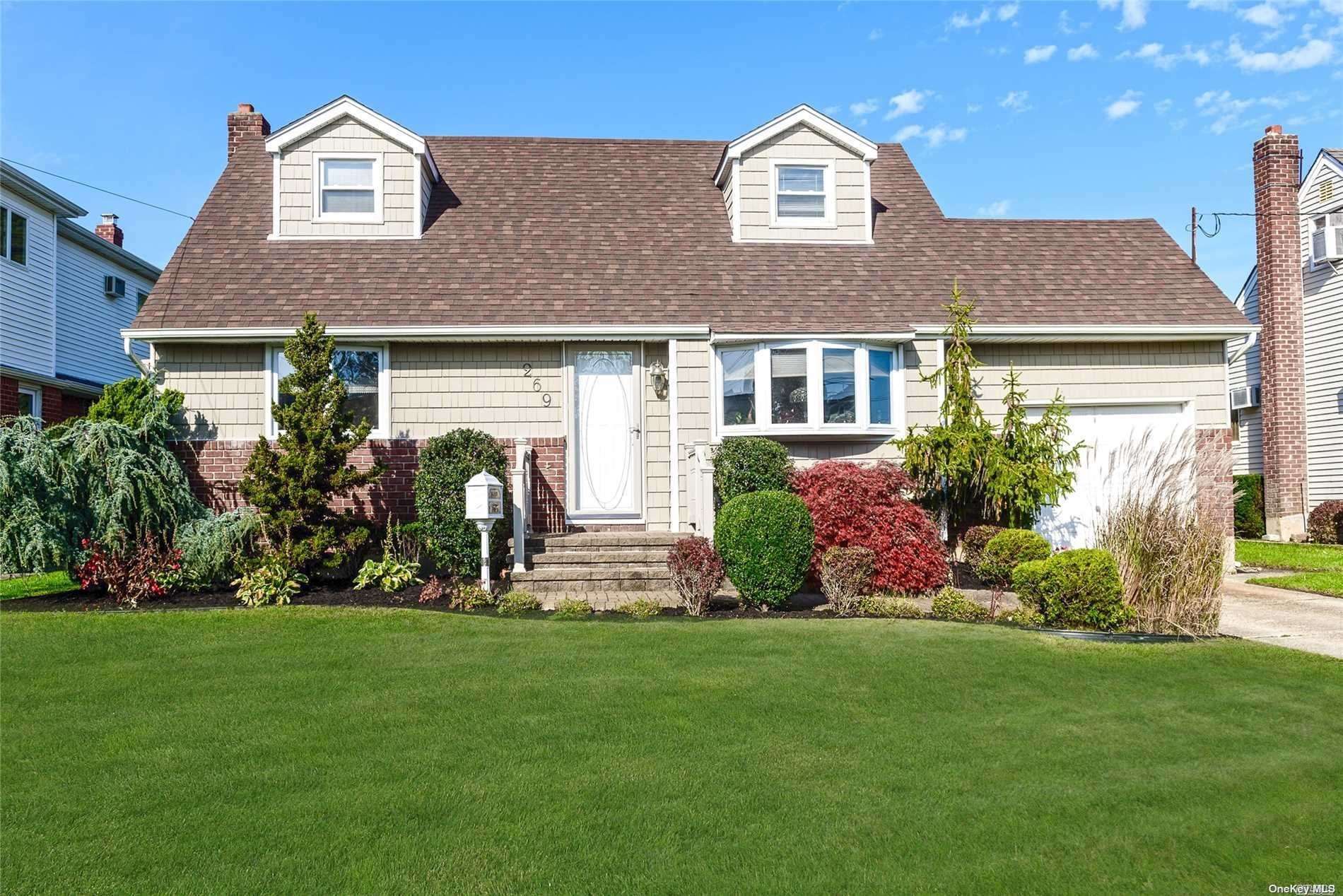 269 North Atlanta Avenue, Massapequa, NY 11758 Compass