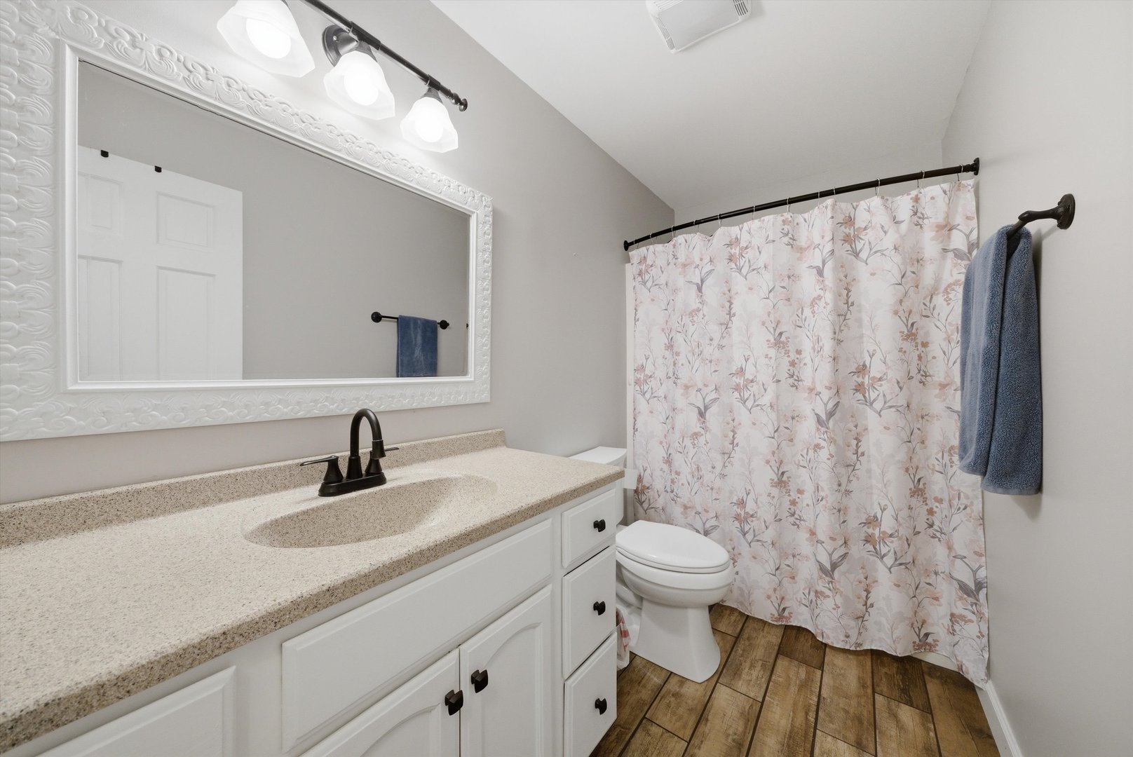 706 Silver Glen Road McHenry, IL 60050 - Photo 12 of 26