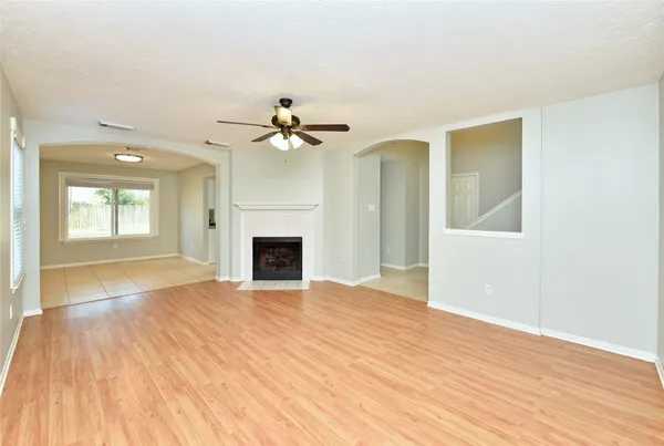 $2,200 | 31106 Pine Bay Street, Spring, TX 77386